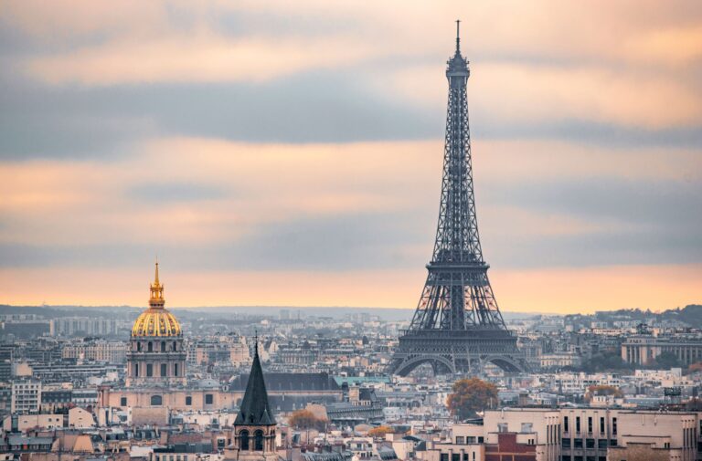 Lire la suite à propos de l’article Les Astuces pour Réserver des Vols Pas Cher à Paris