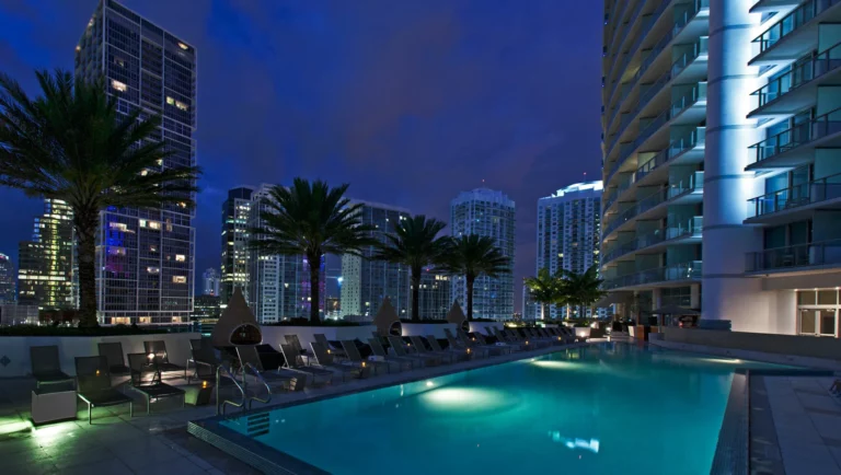 Read more about the article Enjoy Your Stay in Miami with Affordable Hotels